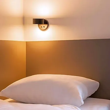 B&B Hotel Potsdam 3*